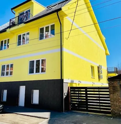 Lemon Premium Apartment